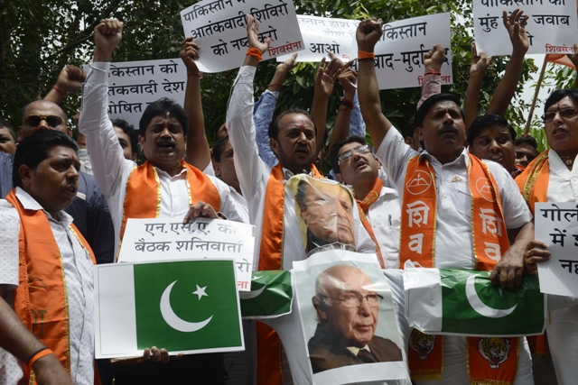 shiv sena indo pak talks protest