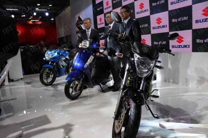 Auto Expo 2016: Suzuki unveils new Gixxer with rear disc brake, Gixxer SF FI, Access 125