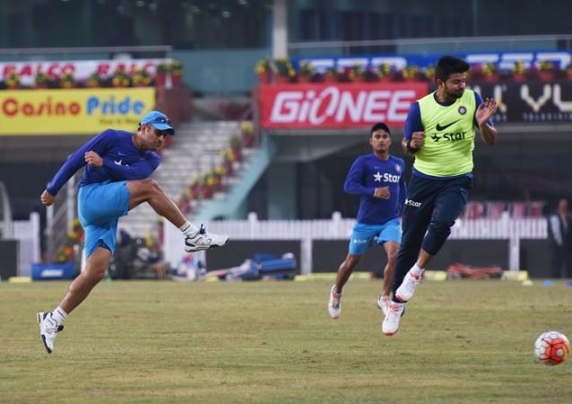 MS Dhoni Suresh Raina India