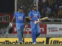 MS Dhoni Yuvraj Singh India