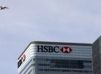HSBC keep headquarters in London