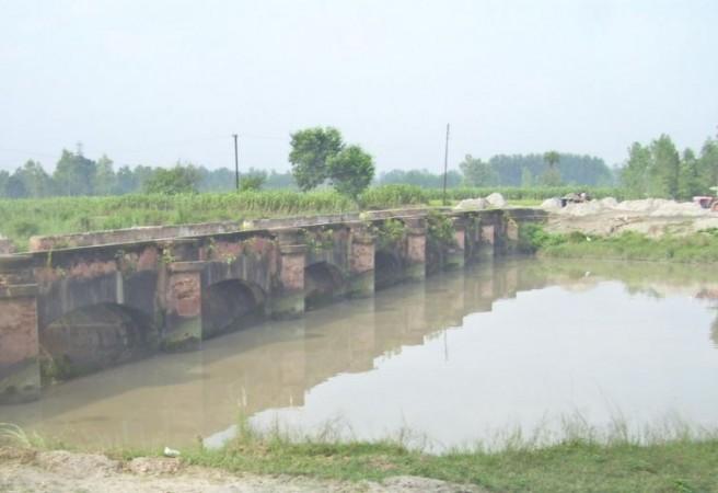 Old bridges need repair and rebuilding: Nitin Gadkari