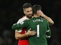 Olivier Giroud Arsenal Hugo Lloris Tottenham