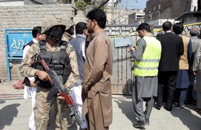 Pakistan suicide attack
