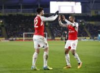 Olivier Giroud Theo Walcott Arsenal