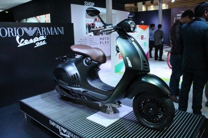 Vespa 946