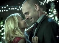 Donna Smoak and Quentin Lance are the top contenders for the grave currently