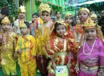School childrens dress as Ramayan characters
