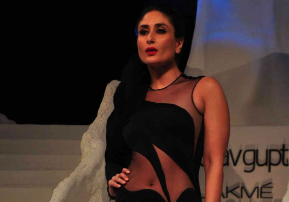 Kareena Kapoor Ki Sex - Ki and Ka' actress Kareena Kapoor Khan's dubsmash with 'shopkeeper' Gaurav  Gera is a must-watch [VIDEO] - IBTimes India