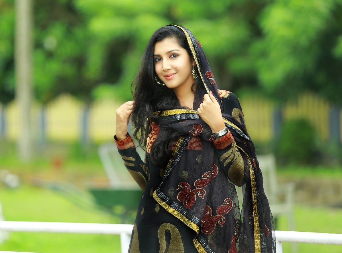 Rosin Jolly clarifies on her lookalike's viral photos - IBTimes India