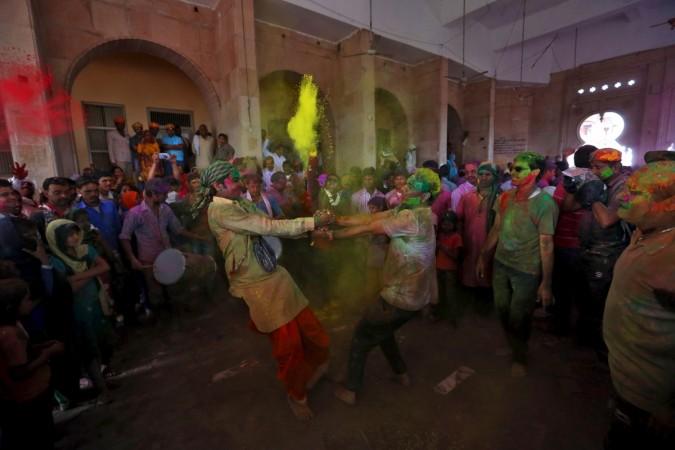 Holi