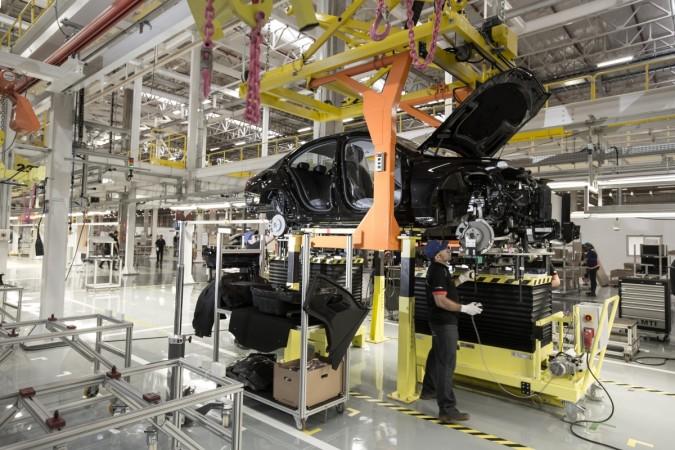 Mercedes-Benz starts car production at new Brazil plant - IBTimes India