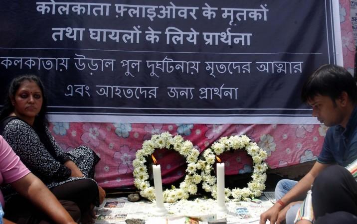 kolkata flyover collapse