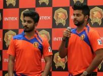 Suresh Raina Keshav Bansal