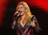 Kelly Clarkson