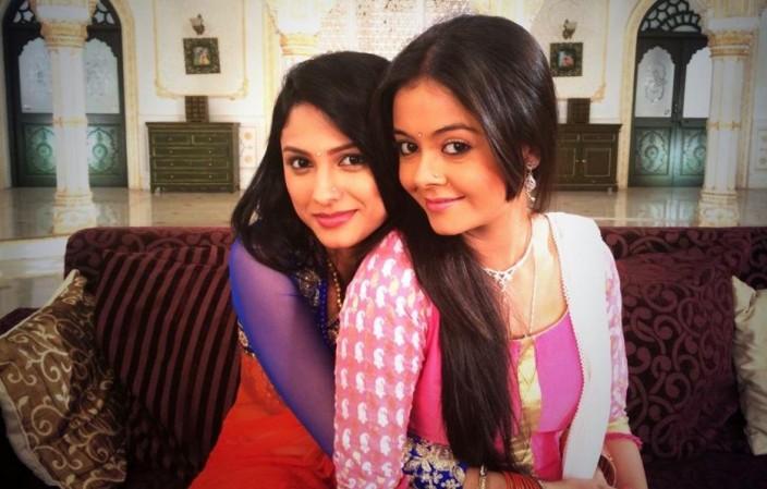 Rucha Hasabnis and Devoleena Bhattacharjee Rucha Hasabnis and Devoleena Bhattacharjee