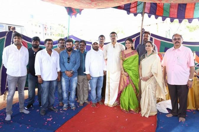 The trailer of Vijay's upcoming Bairavaa will be out on December 31. Vijay 60th movie launch photo