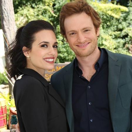 Torrey DeVitto and Nick Gehlfuss as Dr. Manning and Dr. Halstead