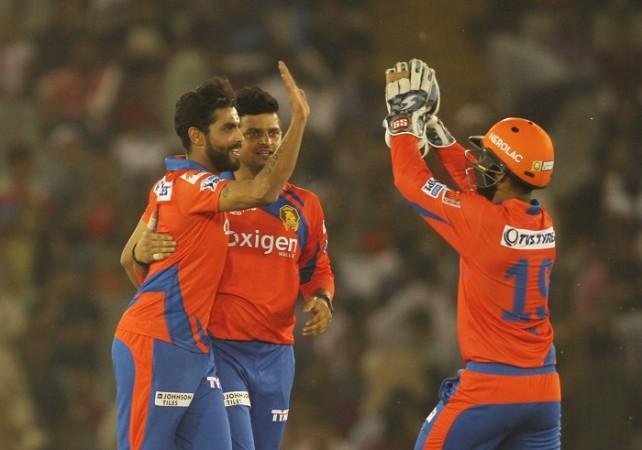 Ravindra Jadeja Suresh Raina Gujarat Lions Dinesh Karthik