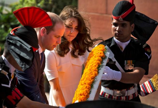 Kate Middleton and Prince William pay respect at India Gate