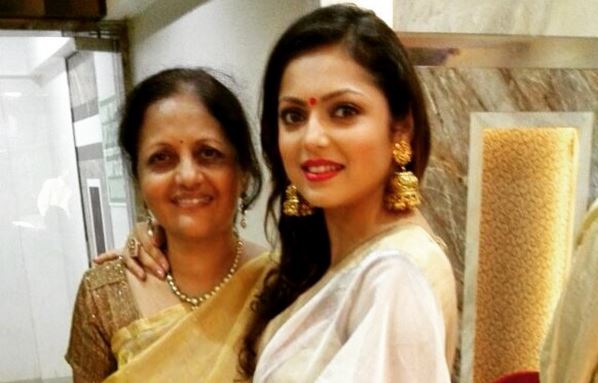 Drashti Dhami to take an exit from "Ek Tha Raja Ek Thi Rani." Pictured: "Ek Tha Raja Ek Thi Rani" actress Drashti Dhami aka Gayatri
