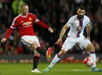 Wayne Rooney Manchester United Mile Jedinak Crystal Palace