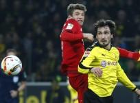 Thomas Muller Bayern Munich Mats Hummels Borussia Dortmund