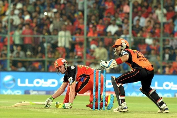 AB De Villiers RCB Naman Ojha SRH