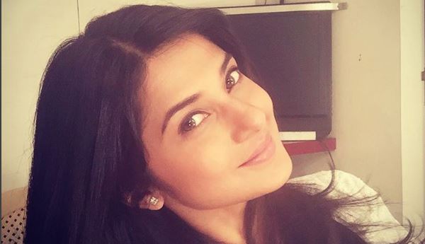 Jennifer Winget not dating Sehban Azim. Pictured: Jennifer Winget