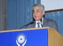 T S Thakur