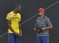 Carlos Brathwaite Rahul Dravid Delhi Daredevils