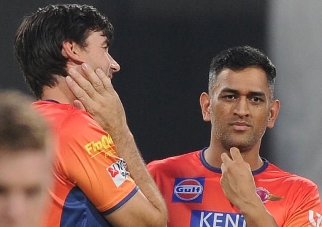 File photo of Stephen Fleming and MS Dhoni rising pune supergiants