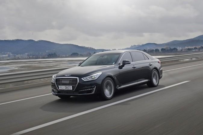Genesis G90 Genesis G90