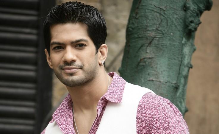 Amit Tandon talks about his new music video "Lambi Judaai." Pictured: Amit Tandon