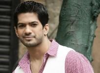 Amit Tandon talks about his new music video "Lambi Judaai." Pictured: Amit Tandon