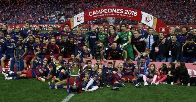 Barcelona Copa Del Rey trophy 2016