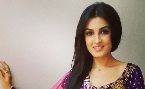 Shiny Doshi to enter "Bahu Hamari Rajni_Kant." Pictured: Shiny Doshi