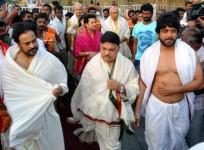 Chiranjeevi, Akkineni Nagarjuna, Allu Aravind, Sachin Tendulkar and Aravind Prasad