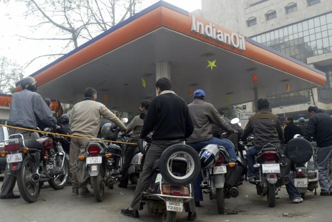 indian oil ioc petrol pump saudi aramco total bp