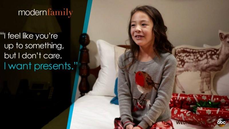 Aubrey Anderson-Emmons as Lily in "Modern Family"