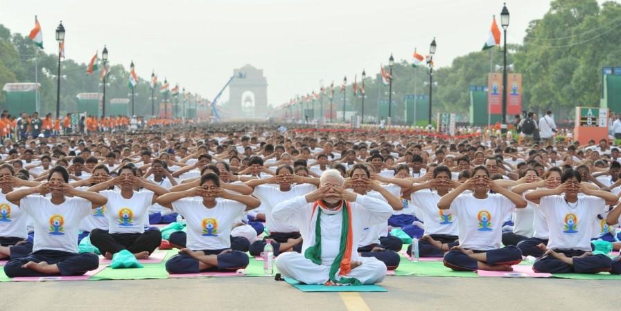 yoga venue rajpath yoga day international ayush modi un