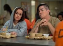 Pennsatucky and Big Boo at the Litchfield cafeteria