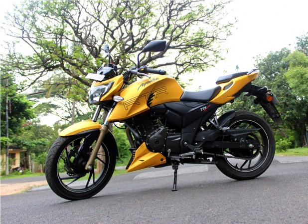 TVS Apache RTR 200 4V carburetted version. TVS Apache RTR 200 4V