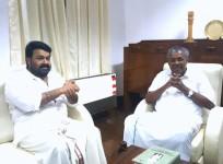 Mohanlal and Pinarayi Vijayan