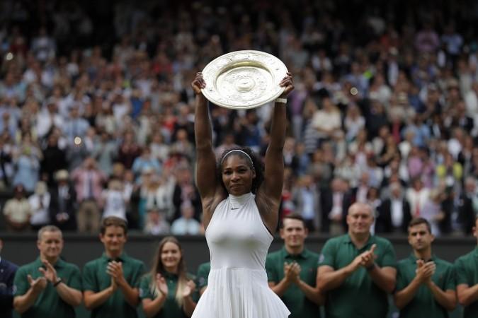 Serena Williams Wimbledon 2016 trophy