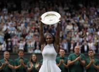 Serena Williams Wimbledon 2016 trophy