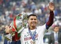 Cristiano Ronaldo Portugal Euro 2016 trophy