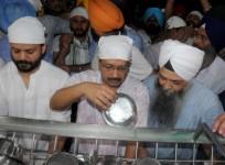 arvind kejriwal punjab aap elections assembly 2017 golden temple ad hurt religious sentiments penance utensils