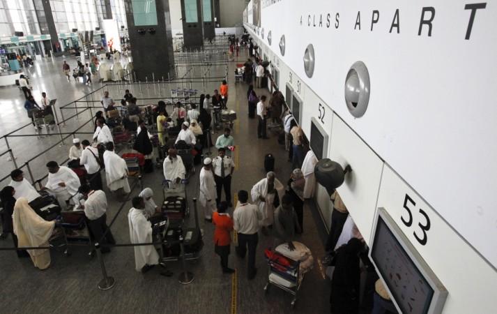 check-in baggage airports