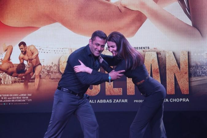 Salman Khan and Anushka Sharma